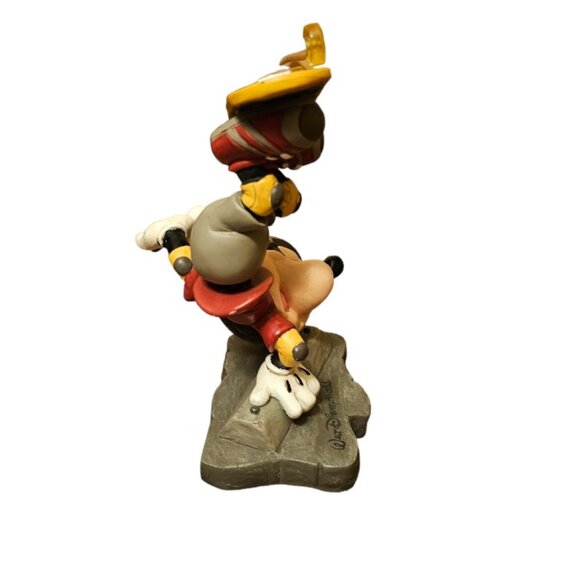 Vintage Walt Disney World Florida Mickey Mouse Skate Boarding Bobblehead Figure - Picture 2 of 6